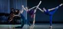 Ballet Des Monoines - of Gravity and Light